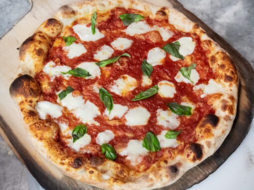 Artisan Pizza with “00” Americana Artisan Pizza with “00” Americana