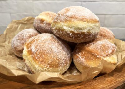 Crispy and Sugary Italian Bomboloni