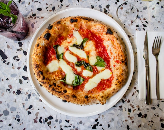 Neapolitan Pizza | Orlando Foods