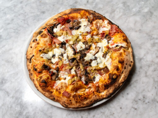 Stuffed Neapolitan Pizza (Vesuvio) Stuffed Neapolitan Pizza (Vesuvio)