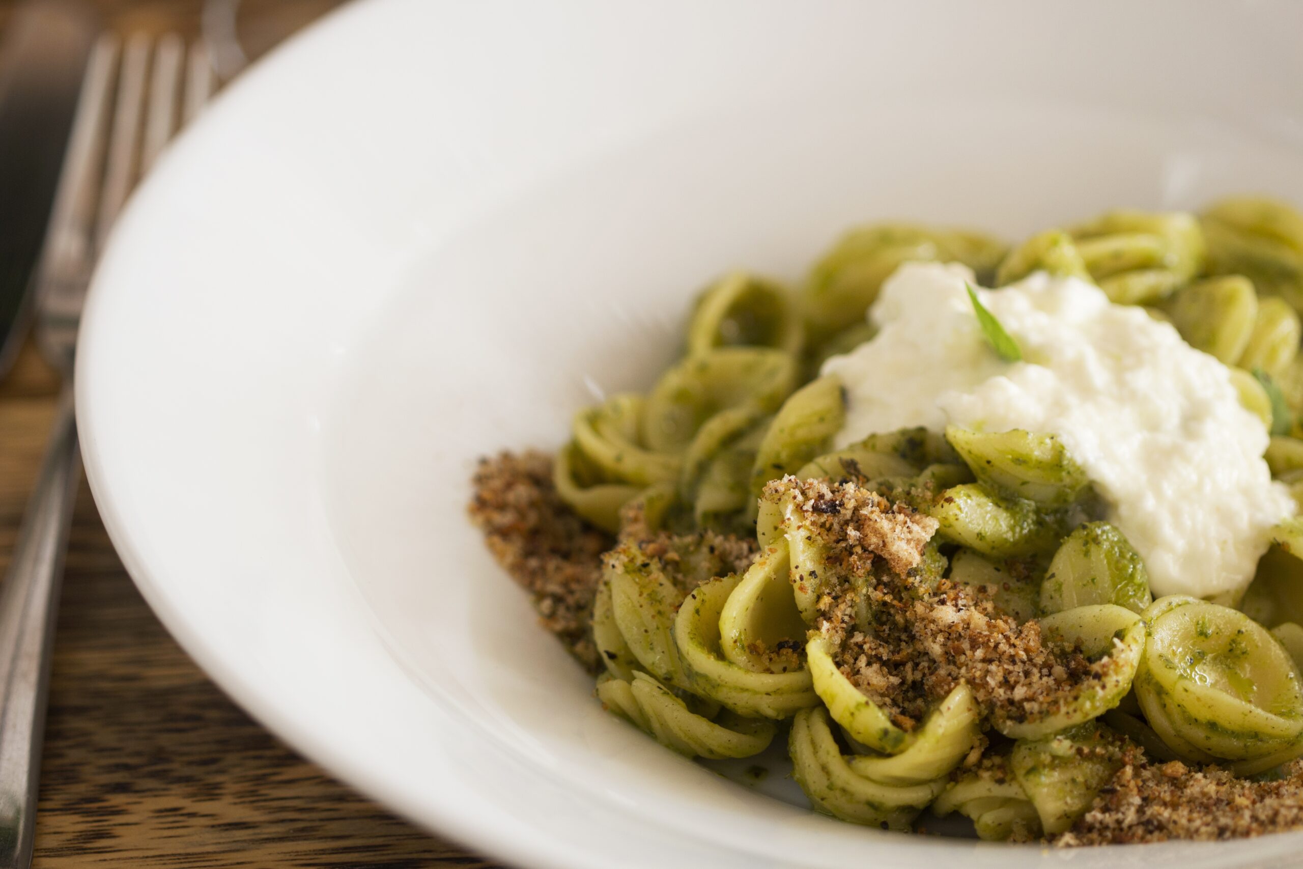 Italian,Green,Pasta,Pesto,With,Creamy,Cheese.,Gourmet,Plate,Of
